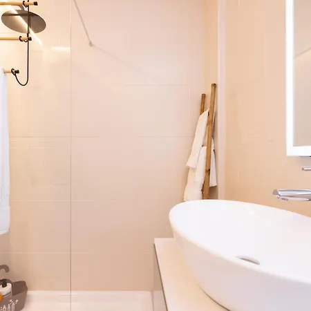 아파트 Home2book Coastal Terrace & Pool *