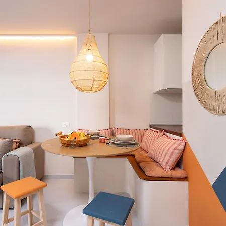 Home2book Charming Seaside El Medano, Terrace アパート エル・メダノ